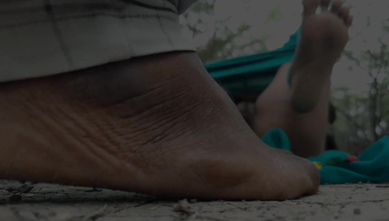 Desi village sex: Giáo viên Telugu làm tình với cậu bé