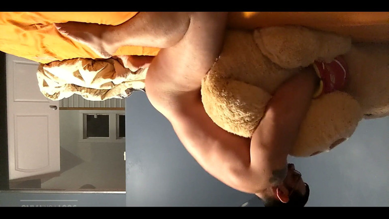 Bruiserwood: Je baise mon missionnaire teddy