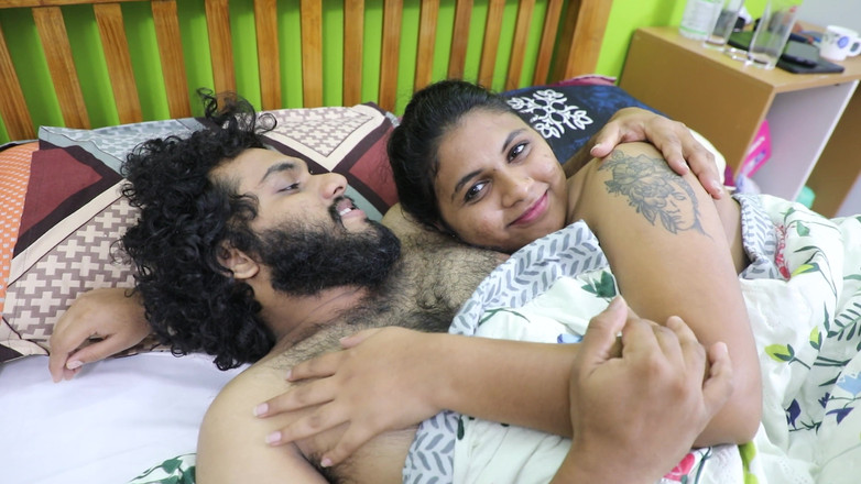 Vaigavarun45: 친구가 비디오를 촬영하는 동안 마누라와 섹스하는 바람난 남편