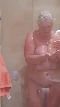 Joolz Steamy Shower