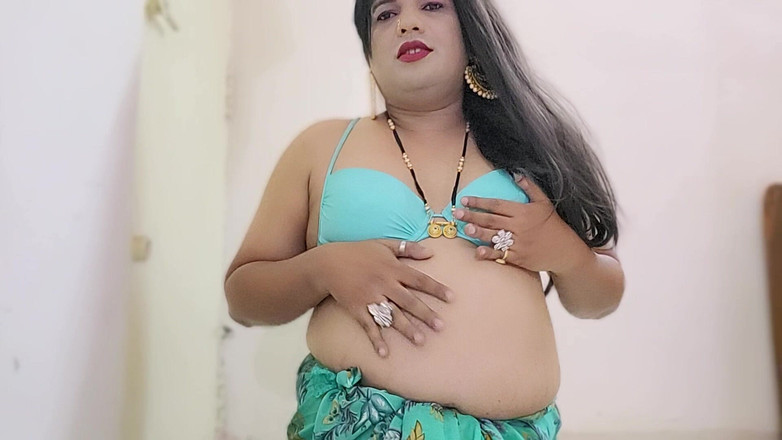 Indiansissychubby: 在做爱之前，我很饥渴，我很喜欢