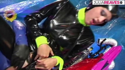 BizarreXXX: Fucking in a full body latex suit