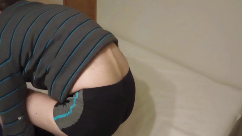 Mark Hannes: Slip-buckel-masturbation