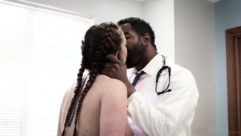 Pure Taboo: Pure Taboo Maddy O'Reilly dikongkek dubur di pejabat doktor