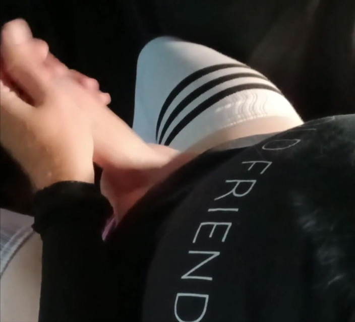 Raven LeSynn: 18 Minutes Edging and Jerking with Raven Letrap