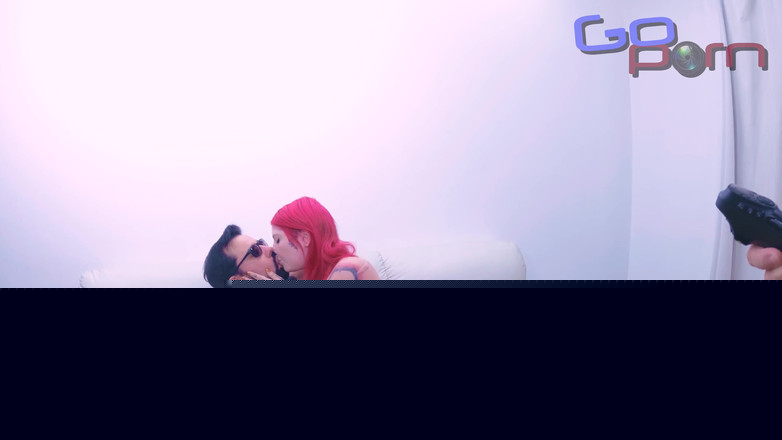 Go porn!: Yaramaz Kızıl Saçlı Evlinin Kanepesinde Sikişmeyi Seviyor