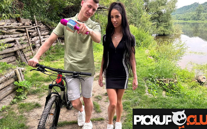 Pickup Club: Jízdní kola, skákání a špatný úmysl Kama Oxi si vezme zkušební jízdu...