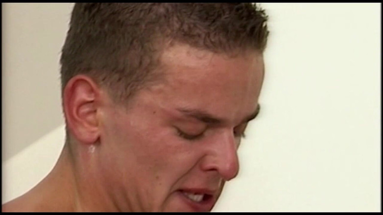 MCG Empire: Dvě krásné brunetky milfky ošukané a vystříkané do úst dvěma obrovskými...