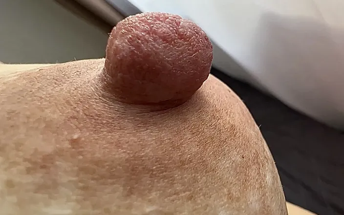 Gigi oficial: Got the Biggest Nipples Award but Stepdad Said He'd Fuck...