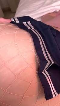 น้องสาวเลี้ยงตูดใหญ่ไม่เคยใส่กางเกงใน! - เย็ดมันส์และแตกใน