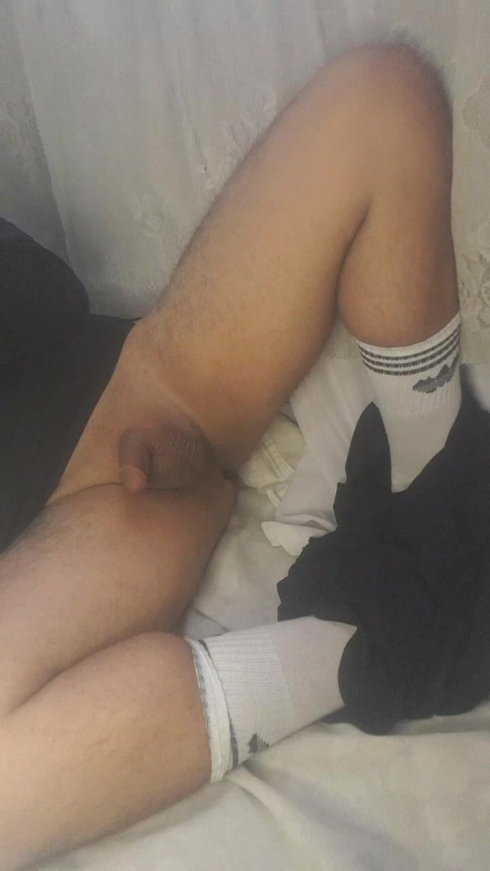 Abe Abe: Ladyboy fickt sich selbst kleinen schwanz