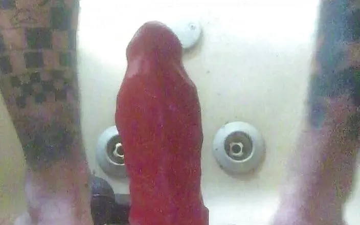 Phillholes: In theshower