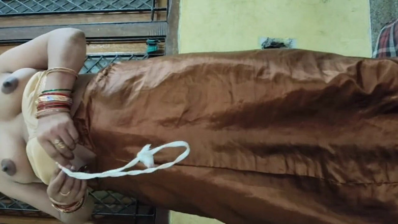 Desisexycpl123: Release of Priya Bhabhi