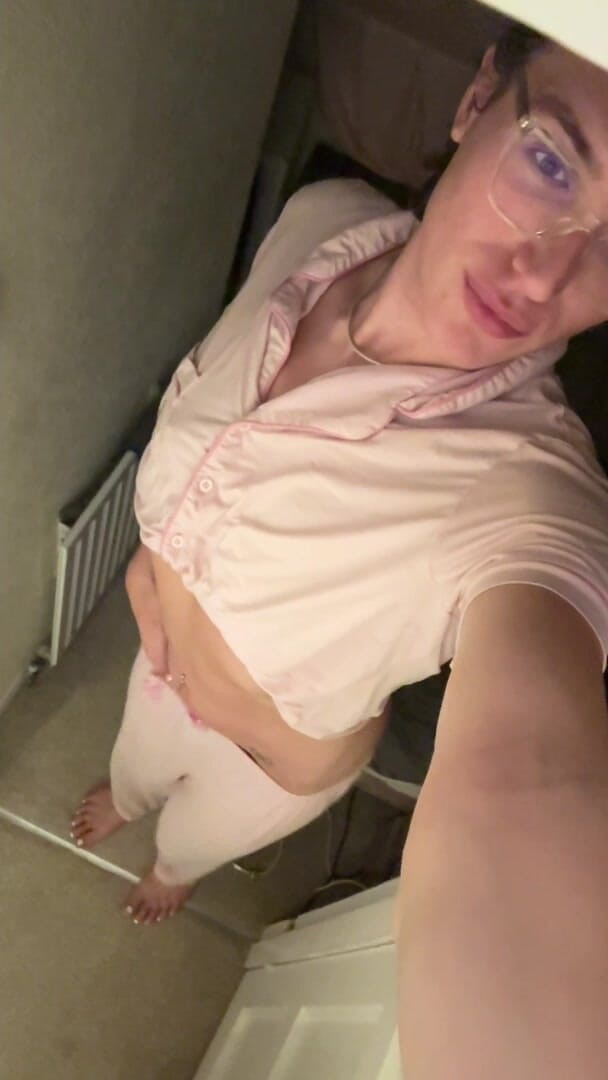 Dreamboy_506: Předvádím sexy femboy tělo čeká na tvrdého ptáka