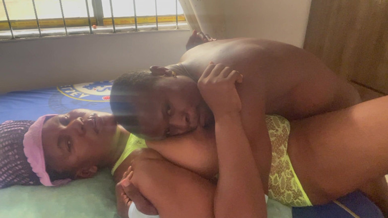 Sex naija 1: Ghetto - ngentot cewek hamil