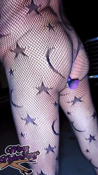 Missynylonleggs - yaramaz kadın kılıklı kız file çorapla azdırıyor