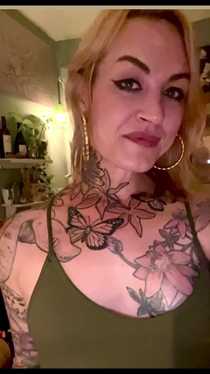Diana Deelight: TS Diana Deelight Clips From the Vault Compilation