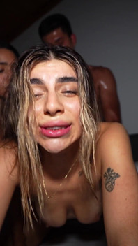 Tápale La Boca - Puta Engañadora Usada Por Su Ex Y Su Nueva Novia