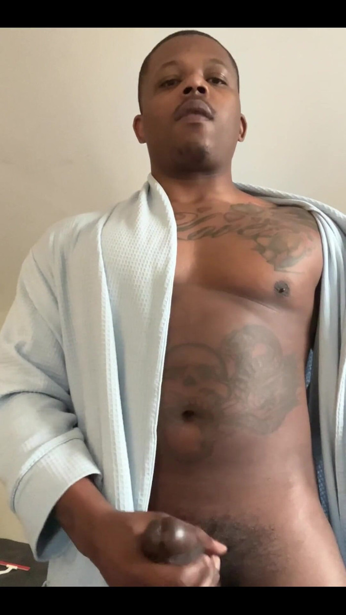 Headofstate: Kingnemox