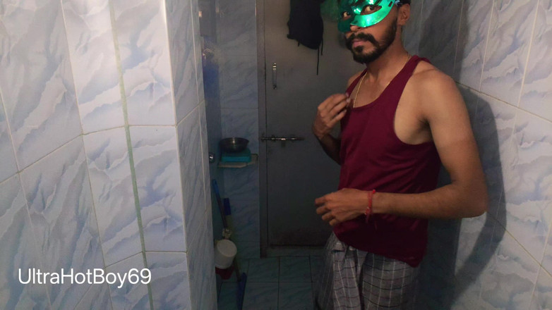 UltraHotBoy69: Summer Special Part 4