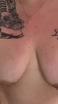 흑인 대물 자지에게 따먹히는 핫한 금발 밀프