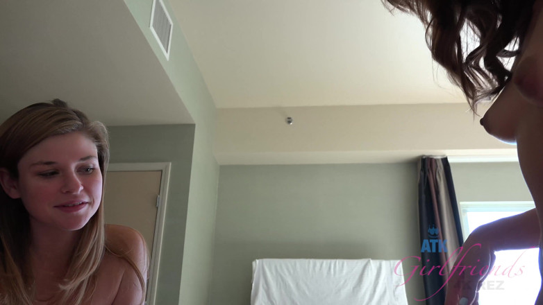 ATK Fans (Girlfriends): Virtual vacation in Las Vegas with two horny girls Sara...
