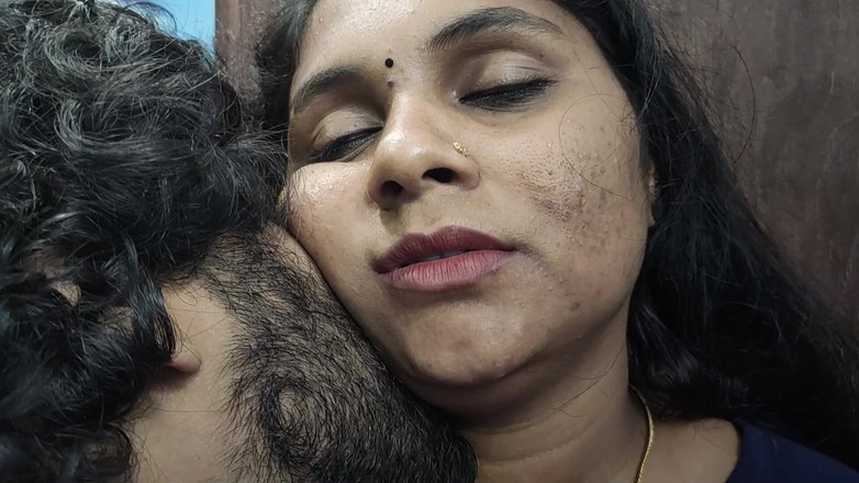Vaishnavysharunraj: Удаление синего топа, горячая романтика, губ лок, сосание сисек и пресс, лизание киски, минет, 69, секс с жестким трахом киски