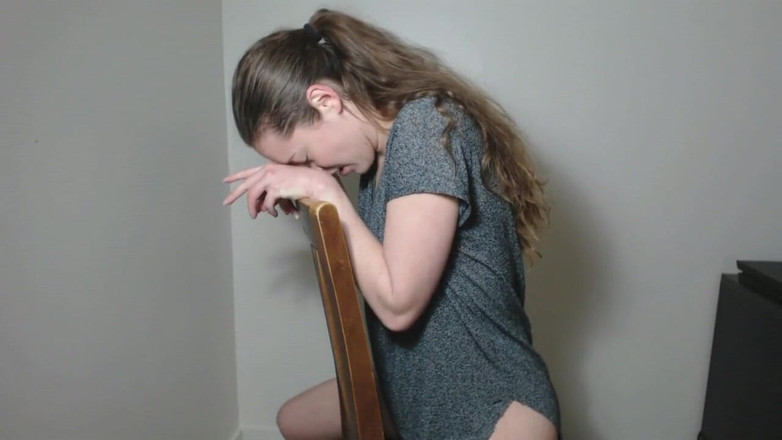 Nadia Foxx: Riesiges BBC-dildo-stuhlreiten