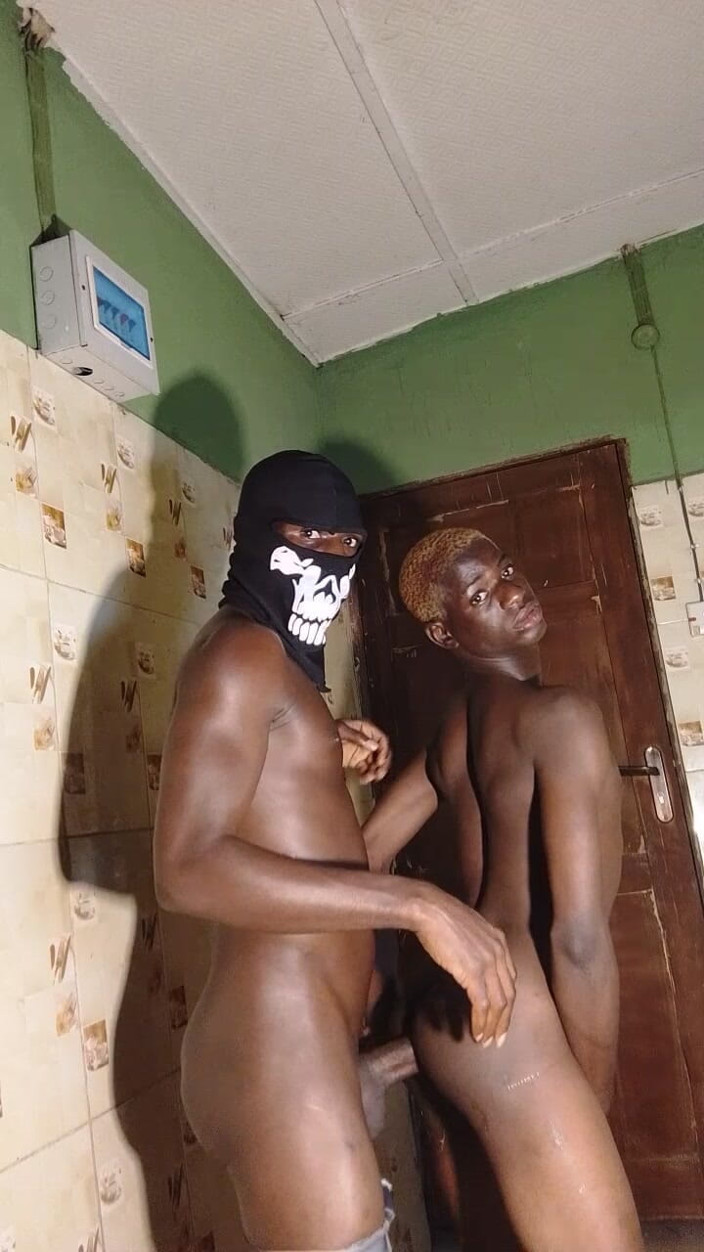 solomonnaija: Bullet Fuck