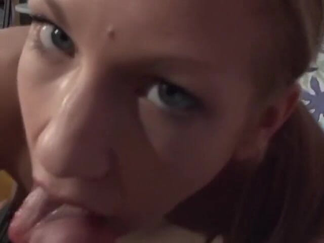 Teens Get it Hard: Skinny teen enjoy to licking big dick