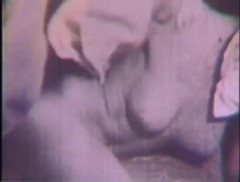 Vintage megastore: Bella ragazza bionda scopa due gangster