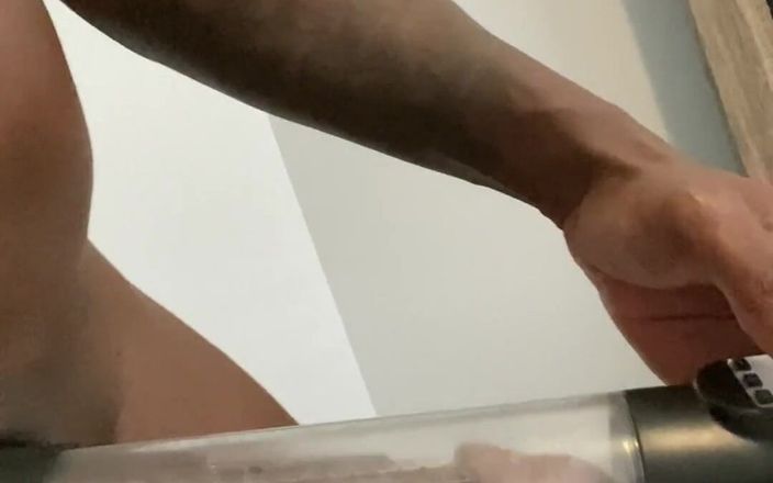 ThroatSeeker: Experimentei minha nova bomba e meu bolso. Grande e bagunçado é...