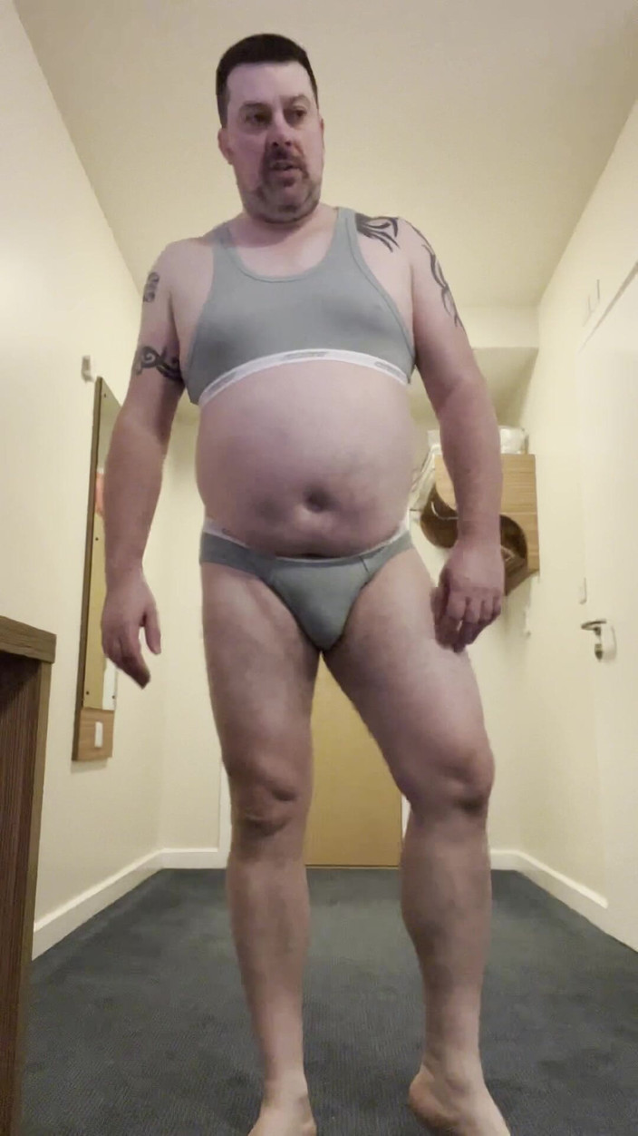 uktattooedchub74: Ulasan pakaian dalam coyote saya