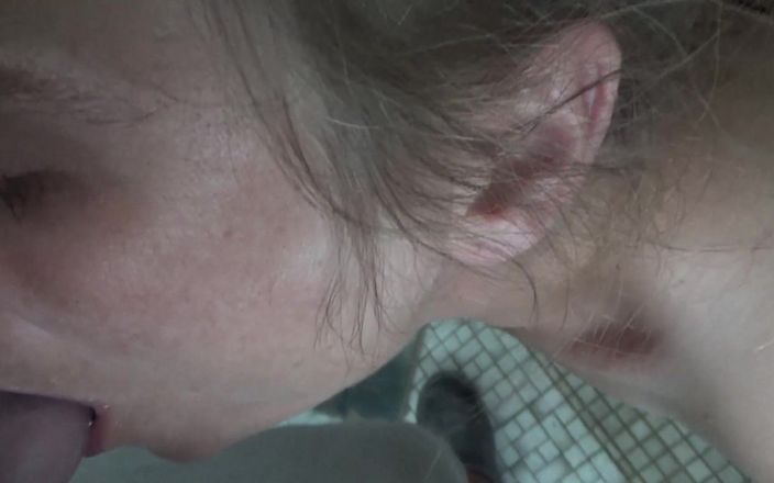 Lucysun30: Det gyllene regnet från mästaren till slav Anny