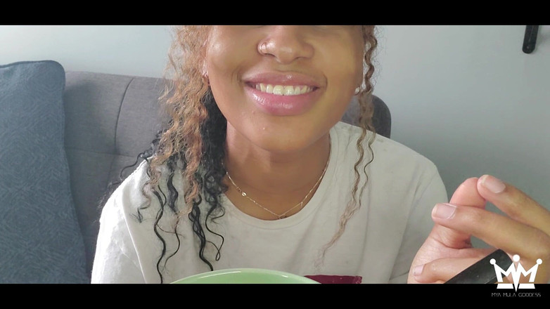 Mya Mula Goddess: Bratty Giantess pohltí tvé malé přátele, jsi další?