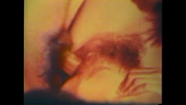 Vintage megastore: Penis na obličeji