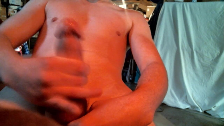 BBC Bliss Boy: Un jumelle sportif se masturbe et jouit dans la main (avant...