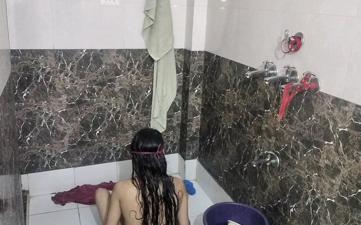 NAASRIN KHAN: Indiana pornô