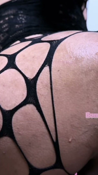 Huge Plug Anal Bonnie Nympha