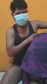 Seks teman cewek seksiku di guest house queen4desi