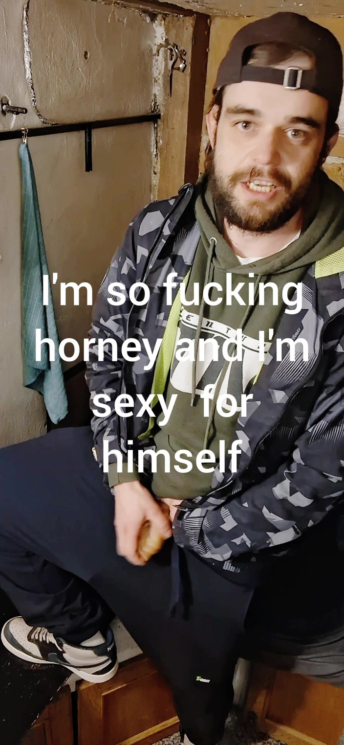 jerkofflover: मैं हस्तमैथुन करता हूं और संक्षेप में अपने वीडियो का संकलन करता हूं