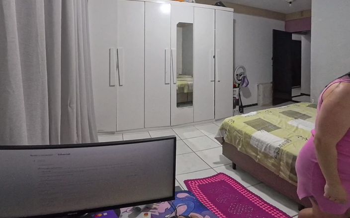 Kasallpimenta VR: La casalinga sola non può resistere al tecnico internet e...