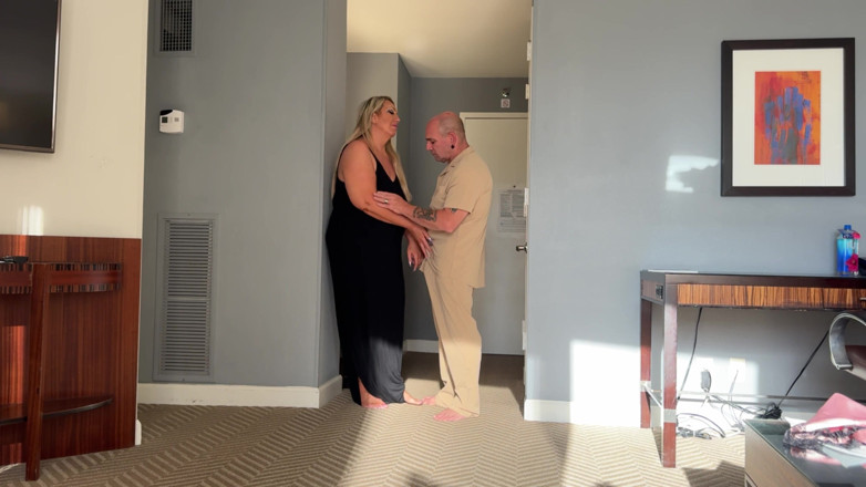 Venus Rising_Hotwife: Mature MILF Fucks Her Prom Date at the Reunion