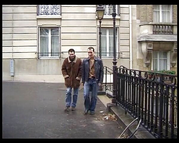 Java Consulting: Big gilf and her friend pounded in an orgy