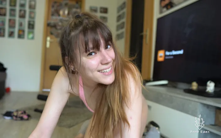 Anne Eden: A Sporty Creampie Fuck in a Gym Look