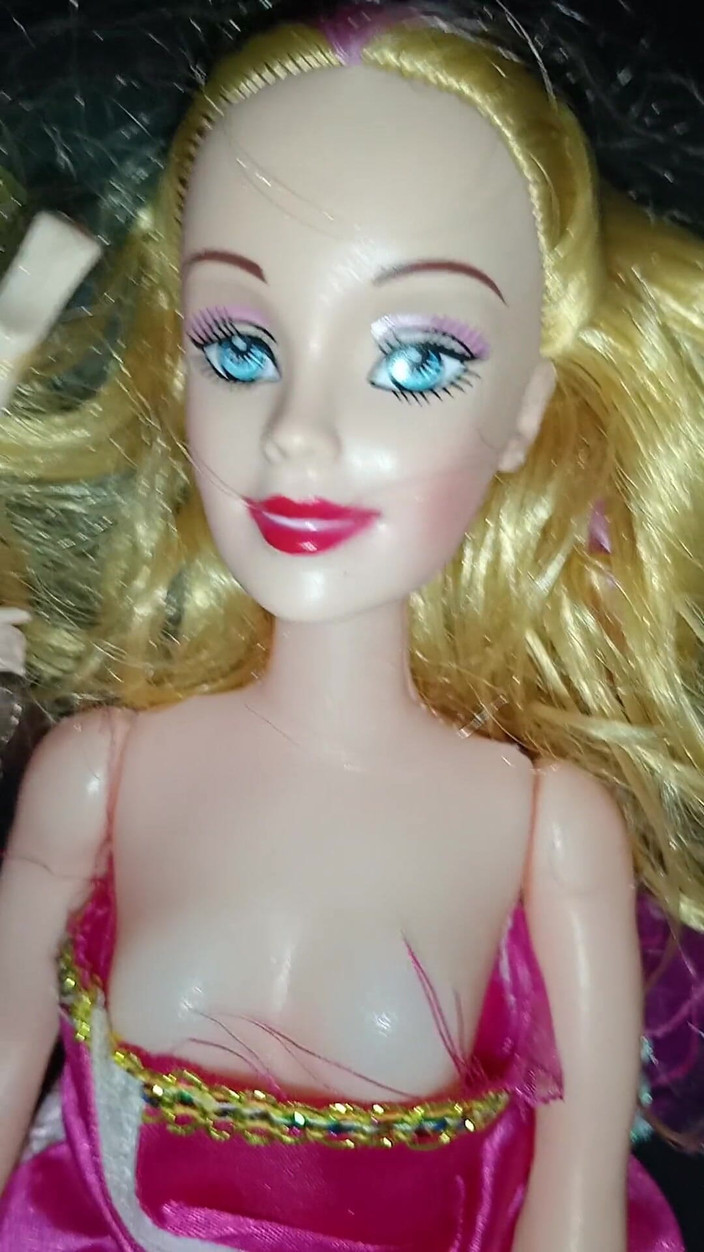 Rey rey: Lily e Riley lesbiche calde e sottomesse mi scopano il...