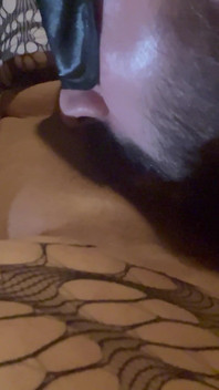 Blindfolded Slave Passionately Tongue Kissing Plump Shaved Pussy