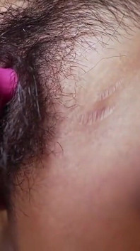 De olhos vendados provocando quebra sua contenção, terminando em um acabamento de gozada interna