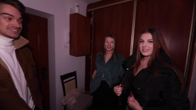 Bella Crystal: Slut sisters swapped boyfriends and sucked dicks