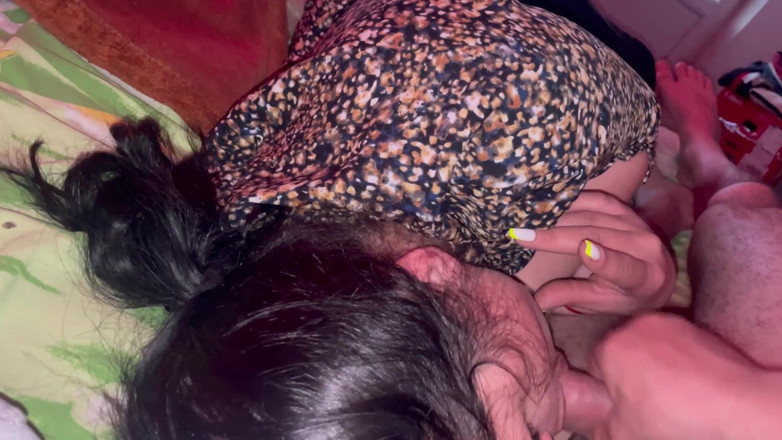 Ionut899: Ich lutsche Schwanz aus Lust, um das Sperma zu trinken,...
